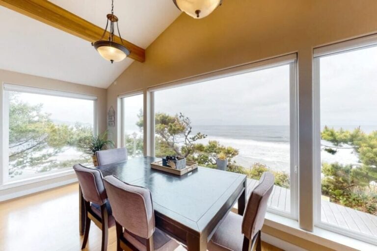 5 Beautiful Beach Houses for Rent on the Oregon Coast