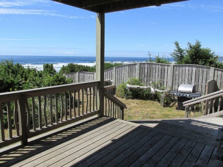 Best Hotels in Newport, Oregon: Top Places to Stay