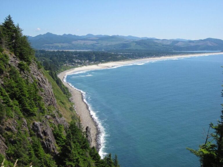 Relax in Manzanita and Nearby Small Towns on the Oregon Coast