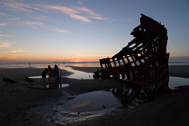 The shipwreck of the Peter Iredale in Fort Stevens State Park near Astoria, Oregon