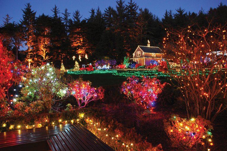 The holiday light show at Shore Acres State Park near Coos Bay, Oregon